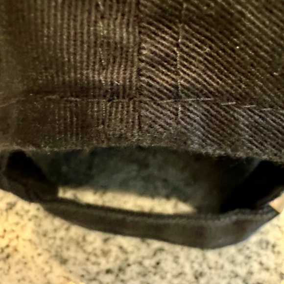 New Custom Designed Black Baseball Cap with Yellow & Black Bee. - Picture 4 of 4